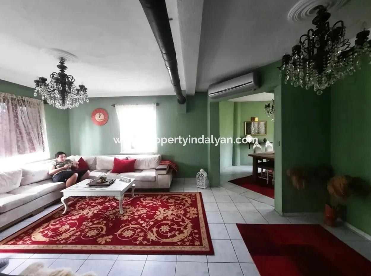 Ortaca Archers Auch Freistehendes Schnäppchen Zum Verkauf 4+ 1 Triplex