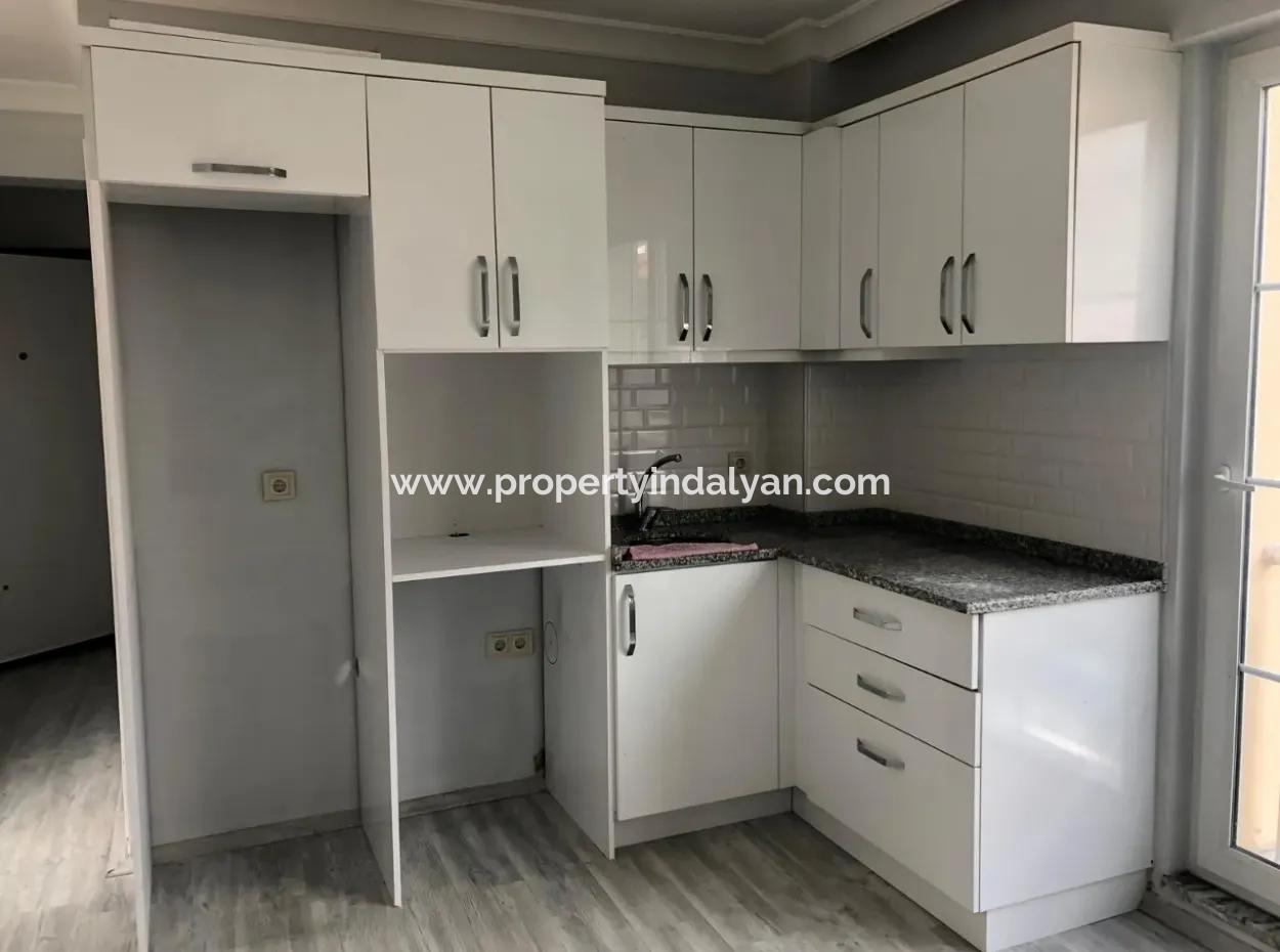 Wohnung Zum Verkauf In Oriya, 1+ 1