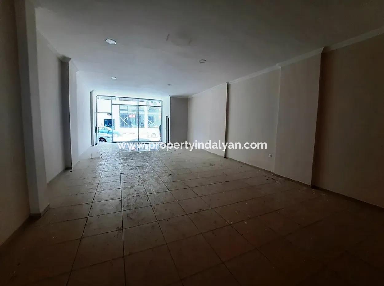 Mugla Ortaca Street 900 M2 Shop Zu Vermieten