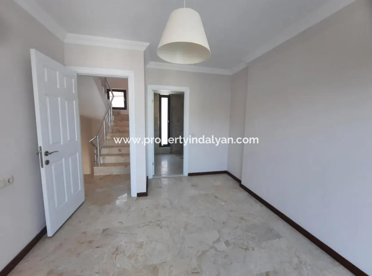 3 Triplex Villen Mit Mugla Ortaca Dalyan Schwimmbad Komplett Zu Verkaufen