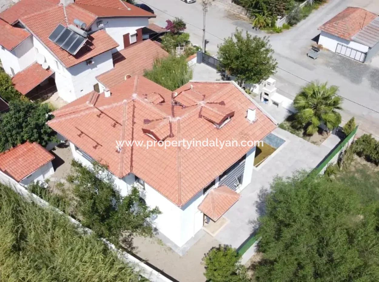 Mugla Dalyan 520 M2 Grundstück 230 M2 5+ 1 Ultra Luxusvilla Zum Verkauf