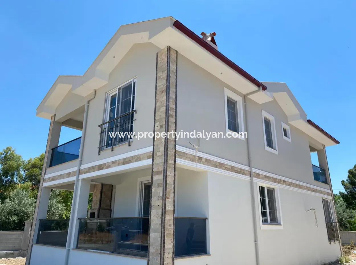 Mugla Ortaca 400 M2 Grundstück Freistehende Null 4+ 1 Villa Zum Verkauf