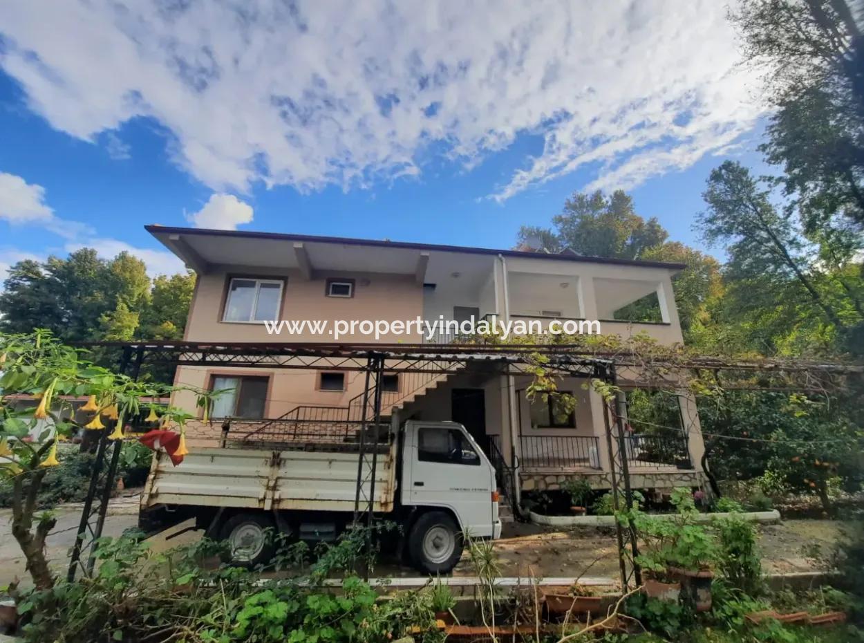 Mugla Dalyan 2 +1 Heizung Geräumige Wohnung Zu Vermieten