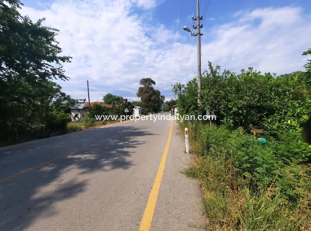 Dorfhaus Zum Verkauf In Ortaca Akıncıda Auf Einem Grundstück Von 2500 M2