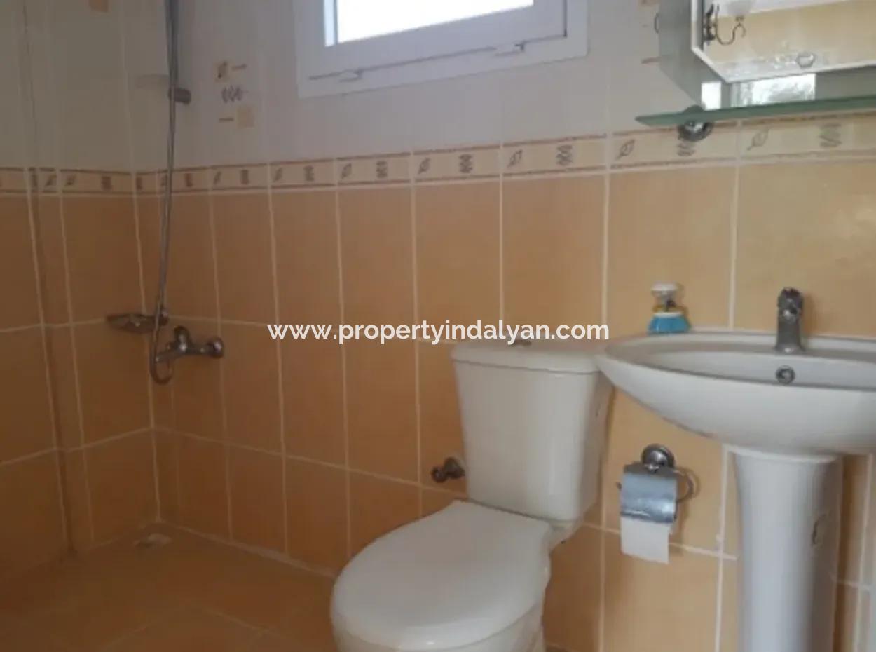 Schnäppchen-Einfamilienhaus-Duplex Zum Verkauf In Archer