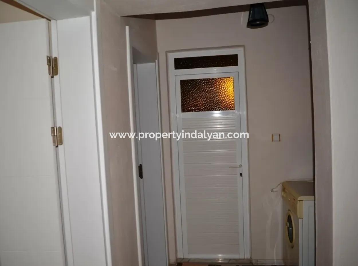 Oriya Ist Auch Voll Möblierte Wohnung Mit Garten Zur Miete