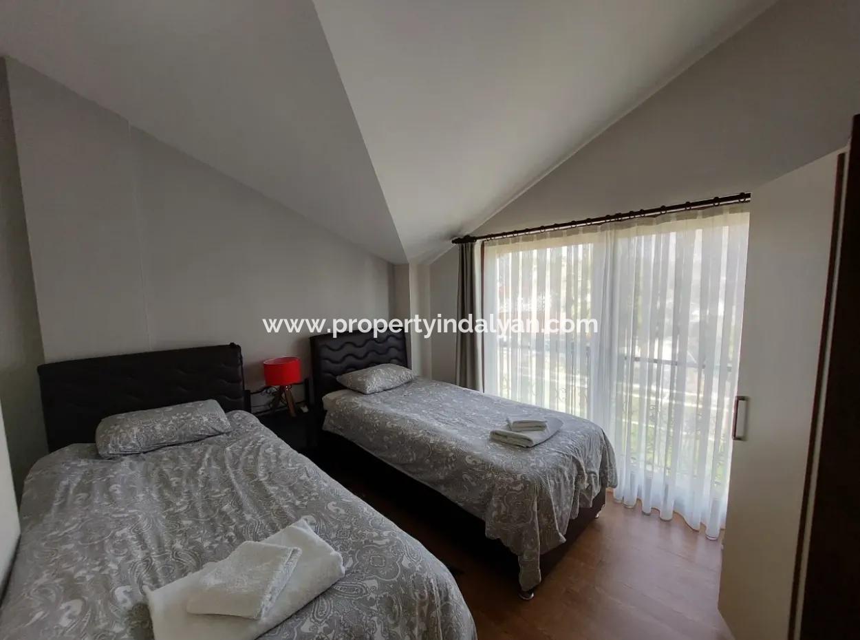 Muğla Dalyanda Canal Front 2 Villa Zum Verkauf Auf 1 Grundstück