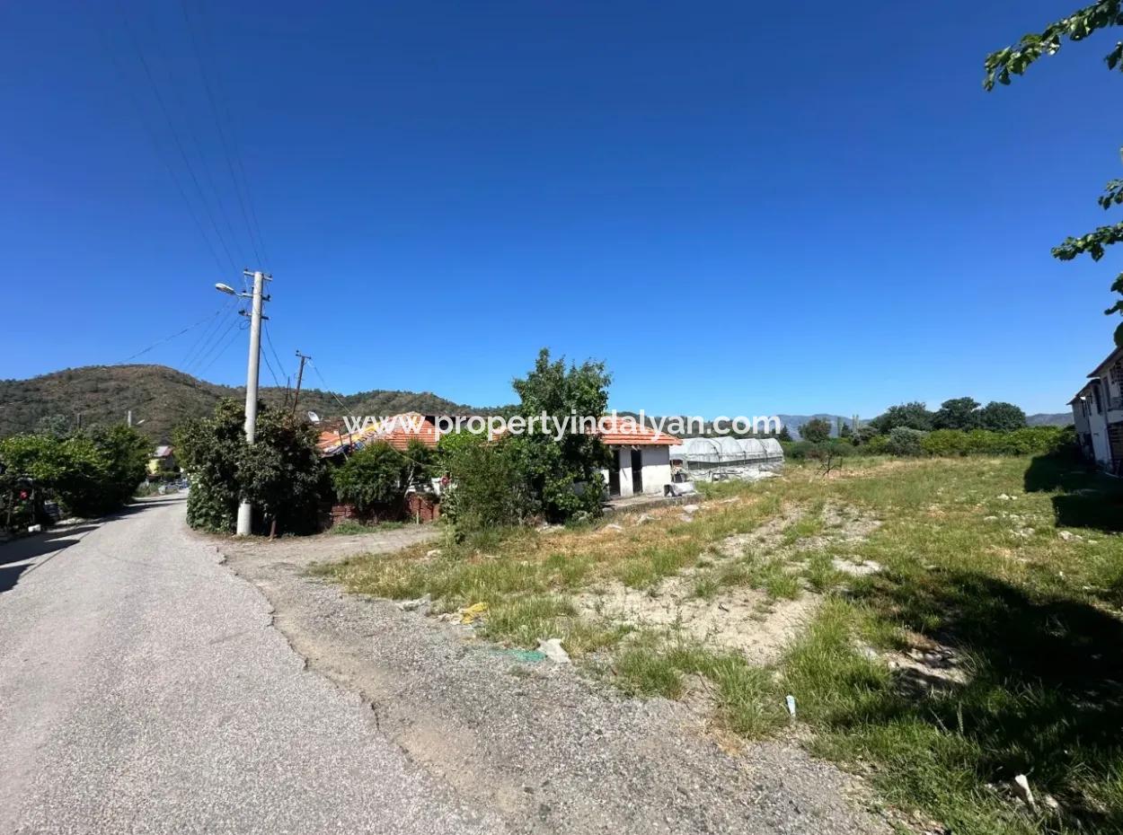 1073 M2 Grundstück Und Dorfhaus Zum Verkauf In Ortaca Ekşiliyurt