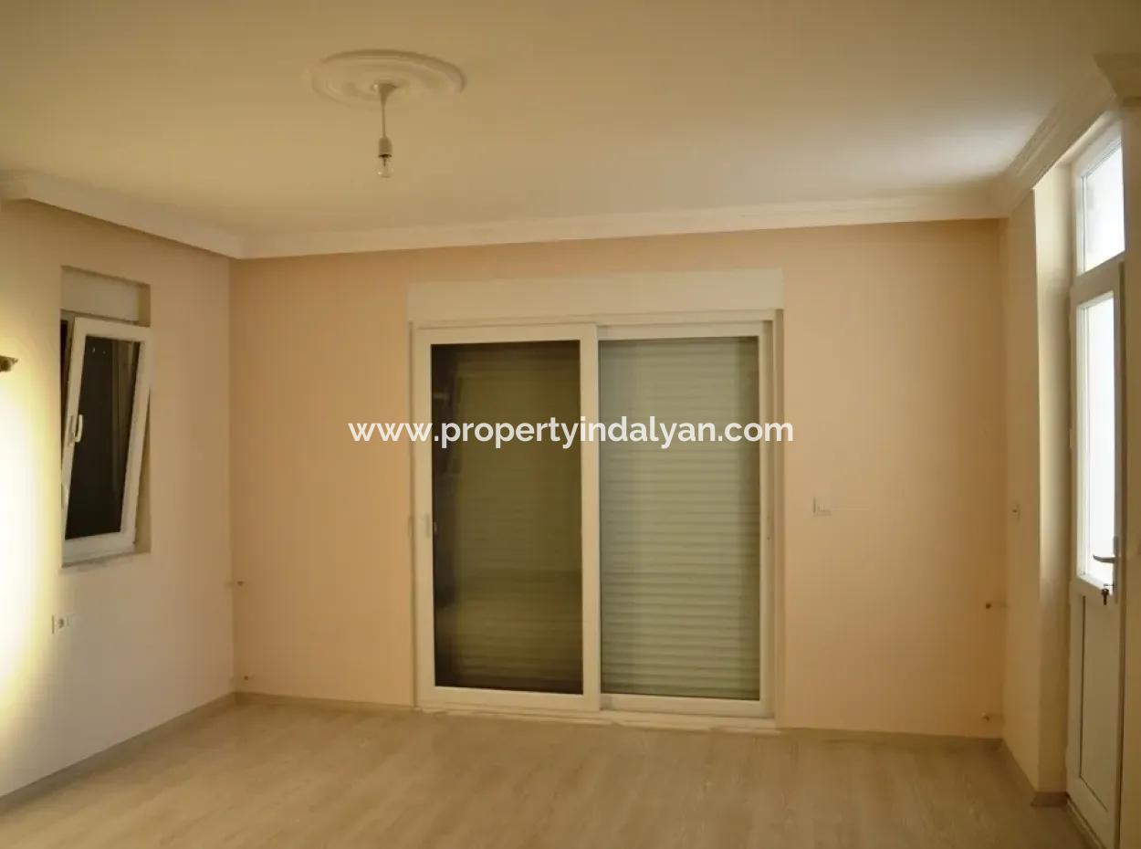 Freistehende Villa Zum Verkauf In Dalaman Null