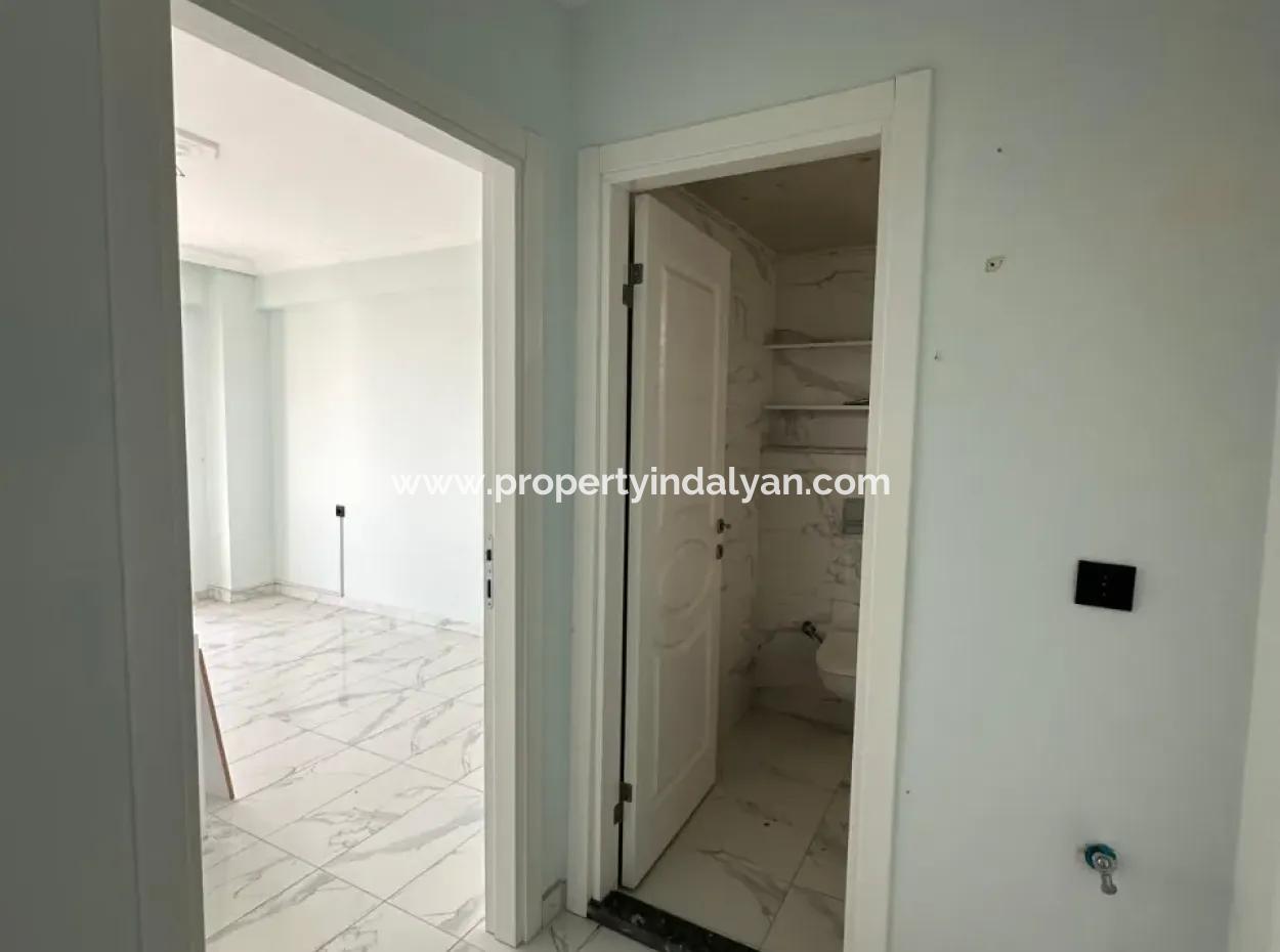 Ortaca Karaburunda 2 1 3. Stock Wohnung Zu Verkaufen