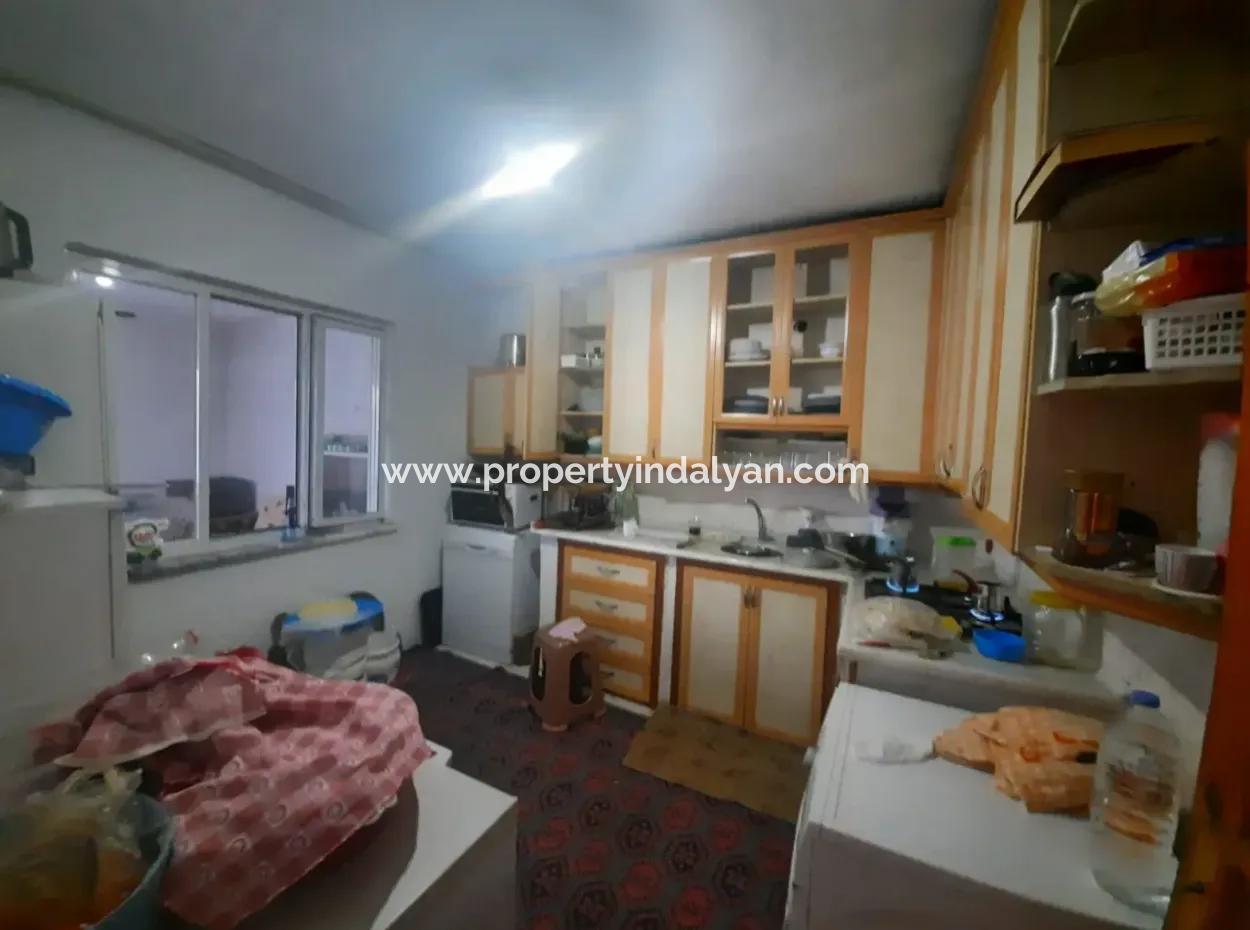 Freistehendes Dorfhaus Zum Verkauf In Dalamanda 1 500 M2 Grundstück