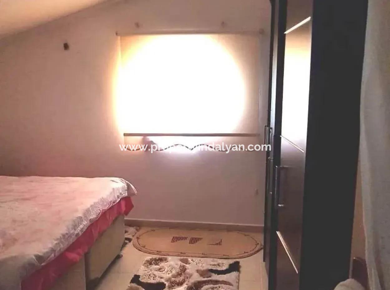 Schnäppchen-Duplex-Penthouse Zum Verkauf In Antalya Nov Ta