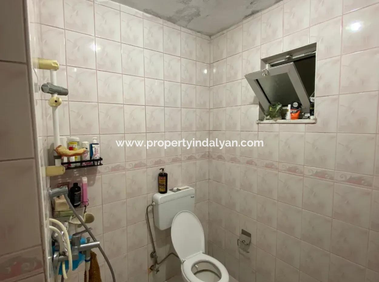 Einfamilienhaus Und Gewächshaus Zum Verkauf Auf Einem 5200 M2 Großen Feld In Ortaca Eskiköy