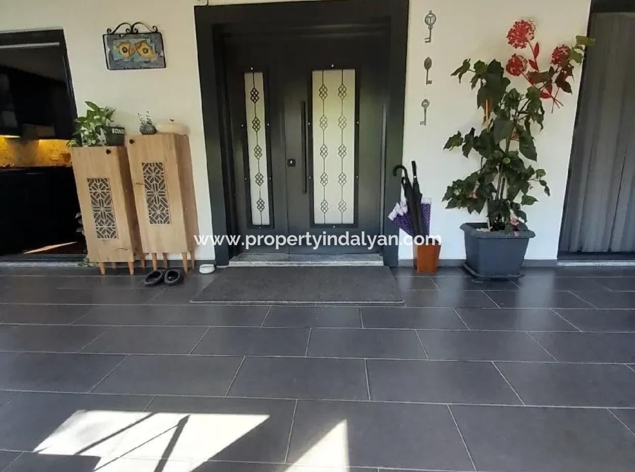 Luxus-Maisonette-Villa Zum Verkauf In Köyceğiz Gülpınar