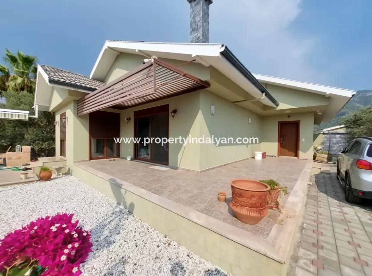 Häuser Auf 3.500 M² Land, Geeignet Für Touristische Investitionen In Muğla Dalyan Zum Verkauf