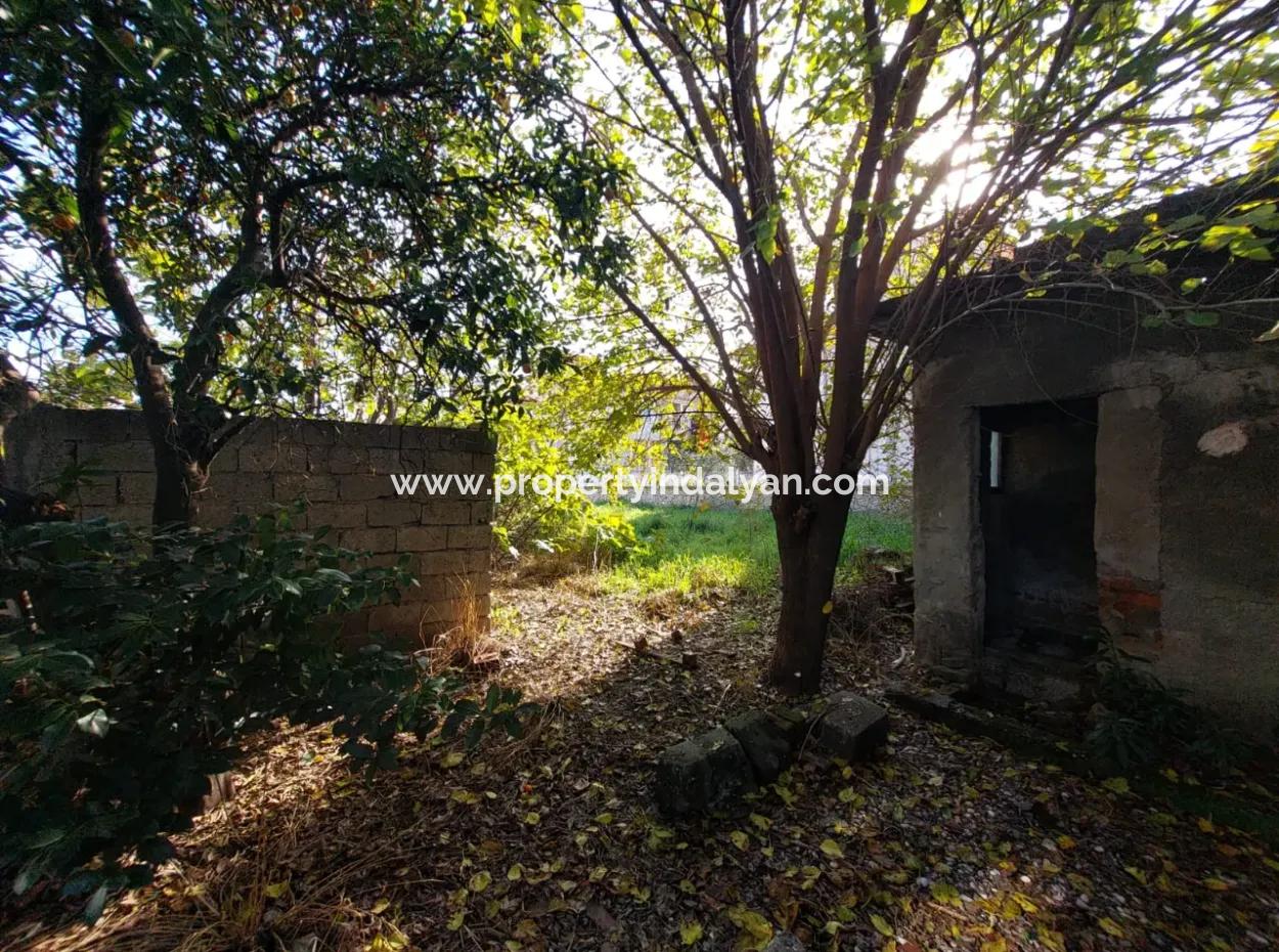 Ortaca Cumhuriyet 1.680 M² Grundstück 30 Zonen, 2 Stockwerke Erlaubtes Land Zum Verkauf