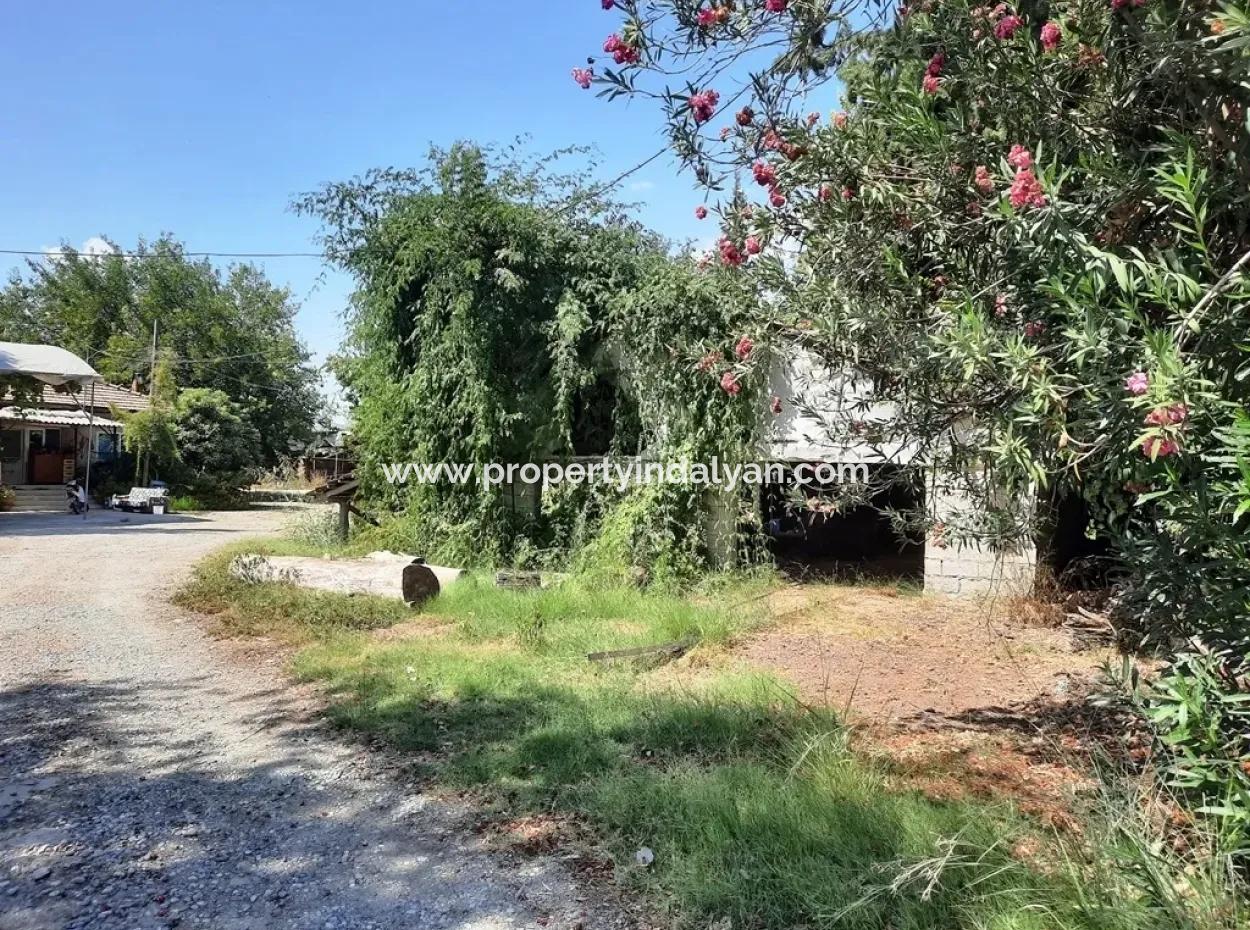 Null Land Zum Verkauf Auf Ortaca Gefärbt