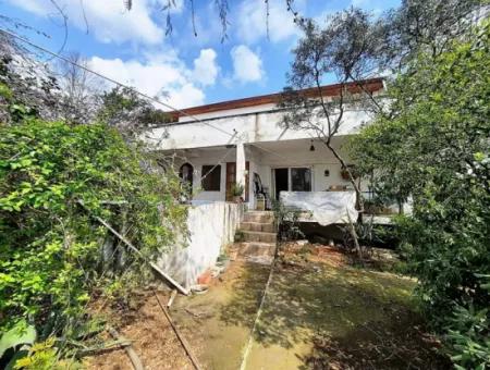 2-Stöckiges Haus Und Altes Dorfhaus Zum Verkauf Auf 1532 M2 Grundstück In Köyceiz Topar