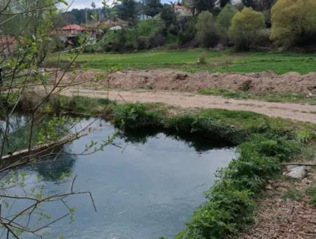 Çameli Kirazlıyaylada 1450 M2 Fruchtbares Einfamilienhaus Zum Verkauf