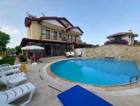 200 M2 5 1 Möblierte Luxus-Triplex-Villa Zum Verkauf In Dalyan, Mugla.