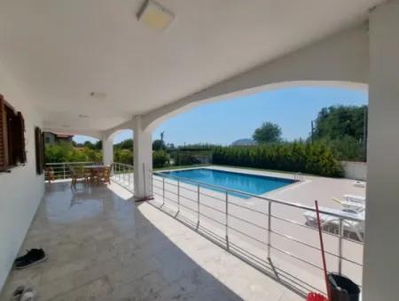 Luxus-Triplex Mit Swimmingpool Im 7 500 M2 Großen Granatapfelgarten In Mugla Dalyan