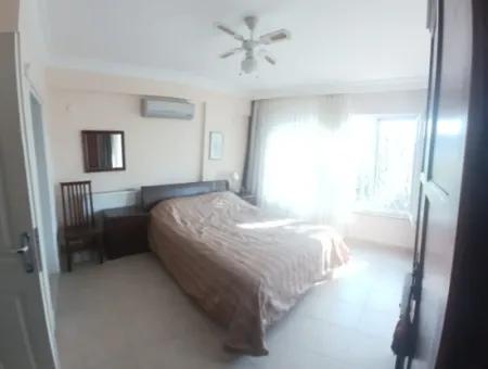 3 In 1 Maisonette-Villa Mit Pool Auf 780 M2 Grundstück Im Dalaman Zentrum