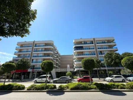 3 1 Luxus Boulevard Front Wohnung In Residenz Zu Verkaufen