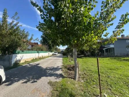 955 M² Freistehendes Grundstück Mit Berg- Und Naturblick In Ortaca Okçular Zum Verkauf