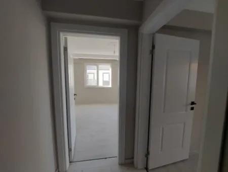 Eine 11-Wohnung Im Mittleren Stock Eines Brandneuen Dreistöckigen Gebäudes Mit Schwimmbad Im Zentrum Von Muğla Ortaca Steht Zum Verkauf