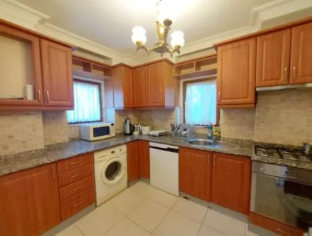 Möbliert 31, 2 Doppelhaushälfte, Von Denen Eines Auf Einem 700 M² Großen Grundstück Mit Schwimmbad In Muğla Dalyan Gemietet Ist