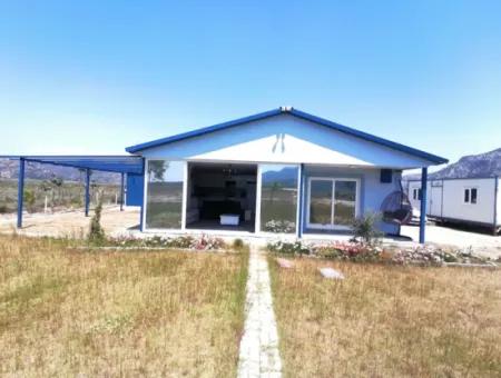 Ein Schnäppchenhaus Mit 2 1.110 M² Nutzungsfläche Auf 1200 M² Freistehendem Grundstück In Dalyan Steht Zum Verkauf