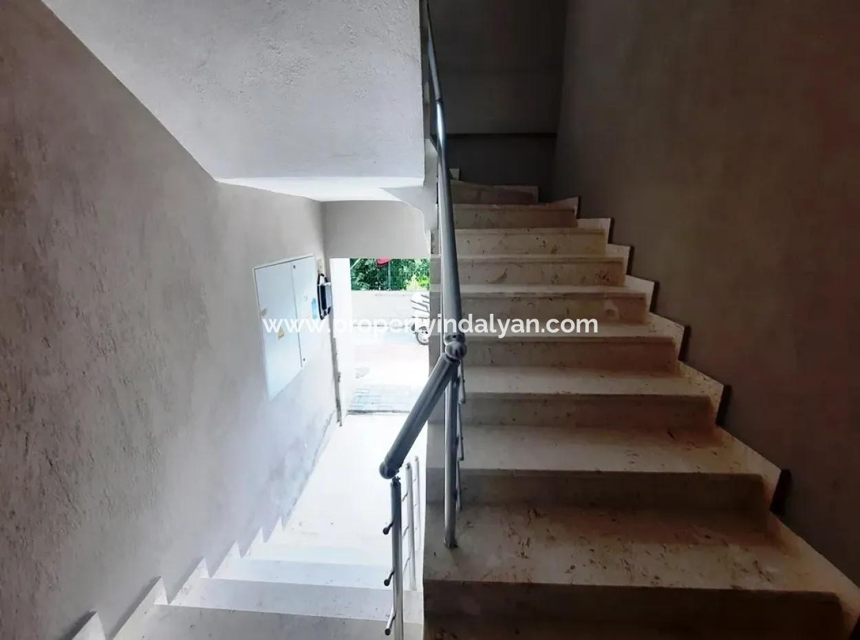 Ortaca Cumhuriyet Mah.de Rent Zero 3 1 Apartment