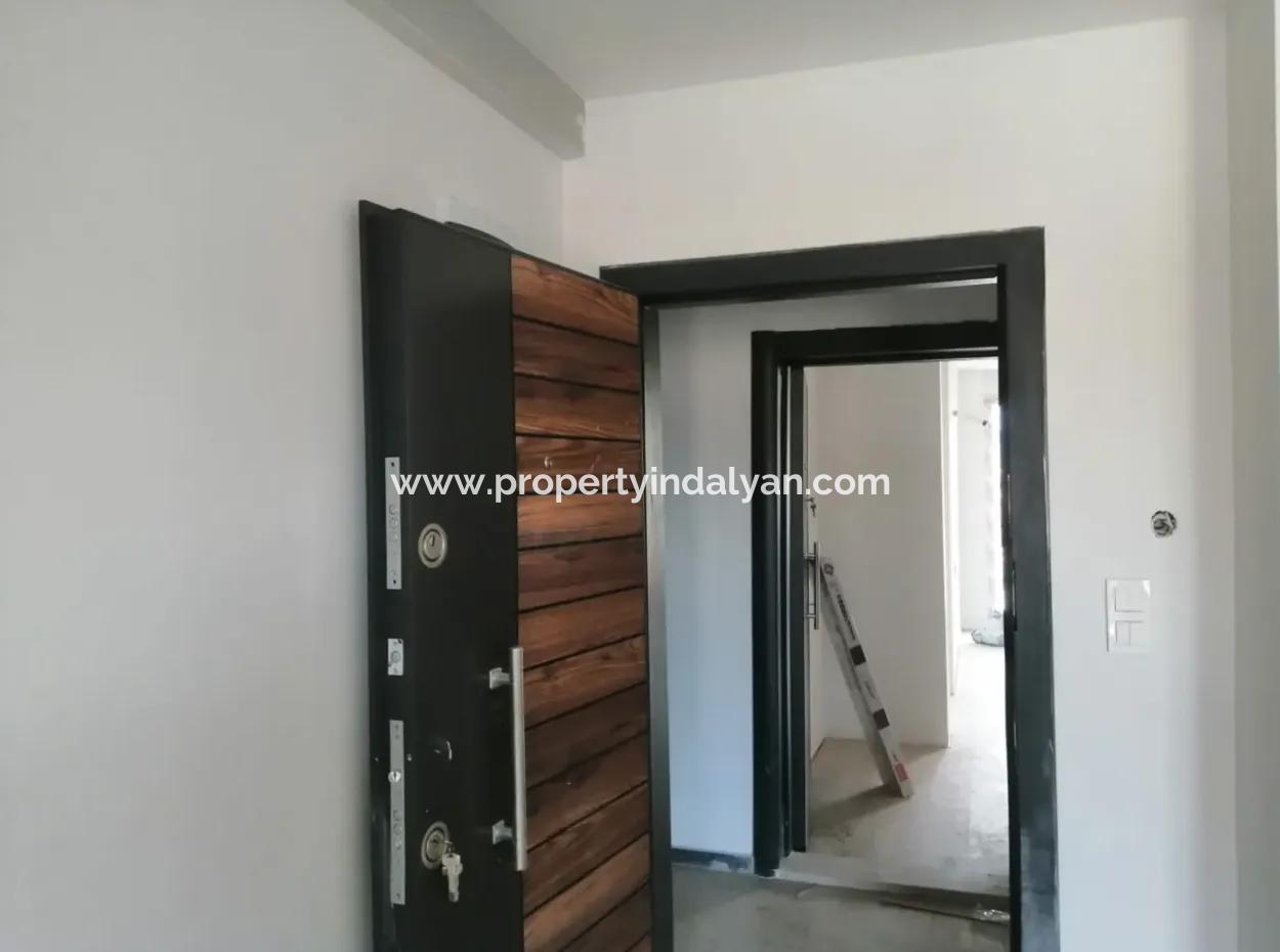 1 + 1 And 2 + 1 Flats With Zero Elevator In Muğla Ortaca Center Are For Sale