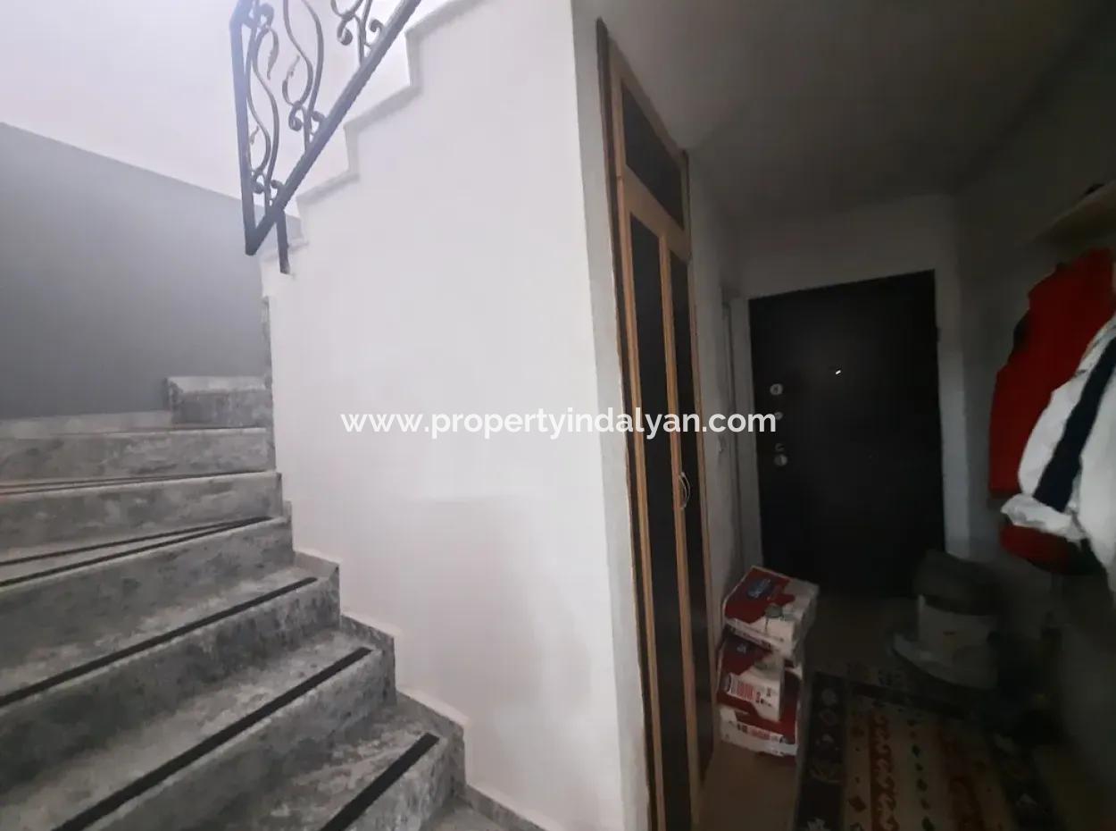 Villa With 200 M2 Lake View On 1700 M2 Land In Köyceğiz Zeytinalan Is For Sale