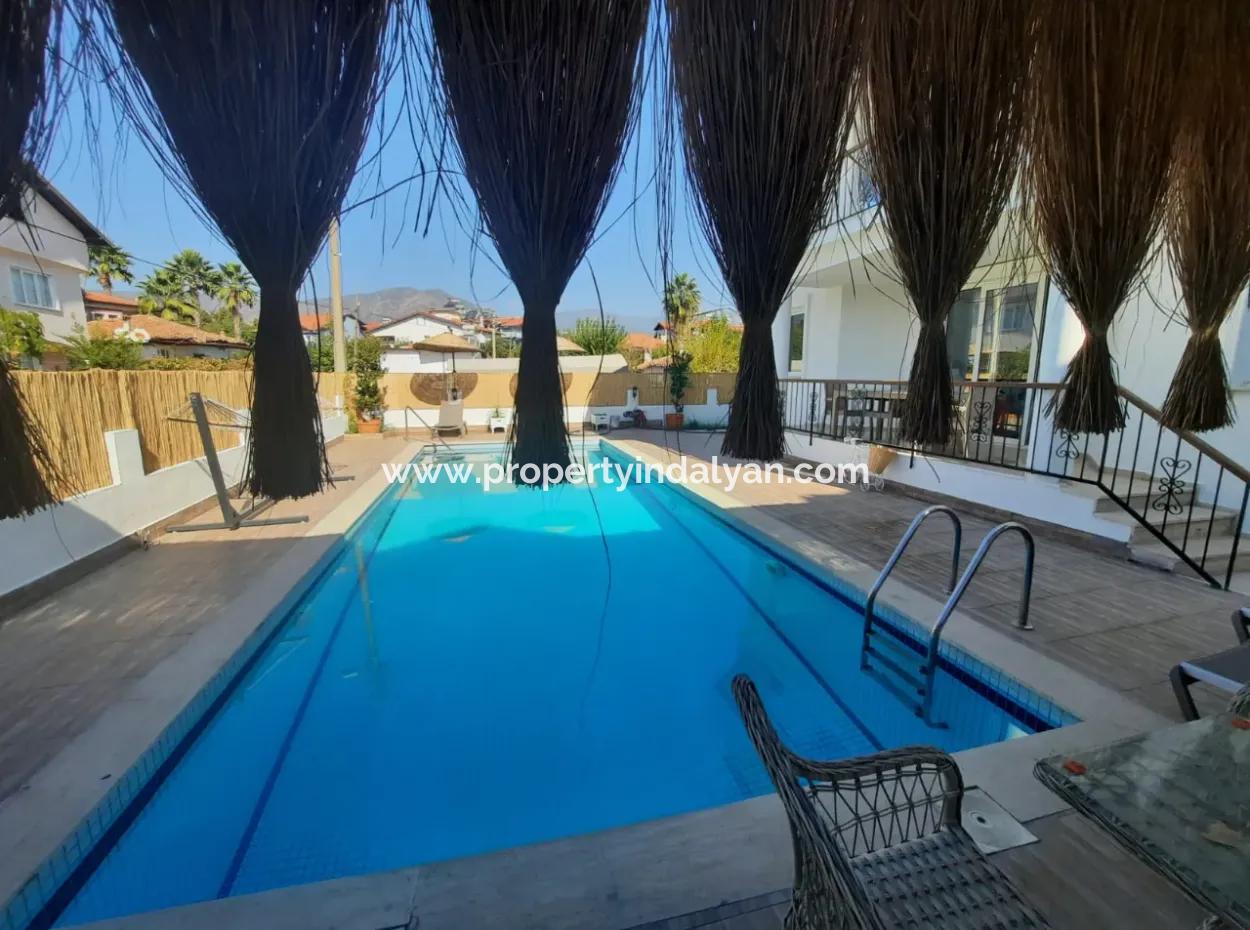 Köyceğizde Near The Lake With Swimming Pool 7 1 Detached Triplex For Sale