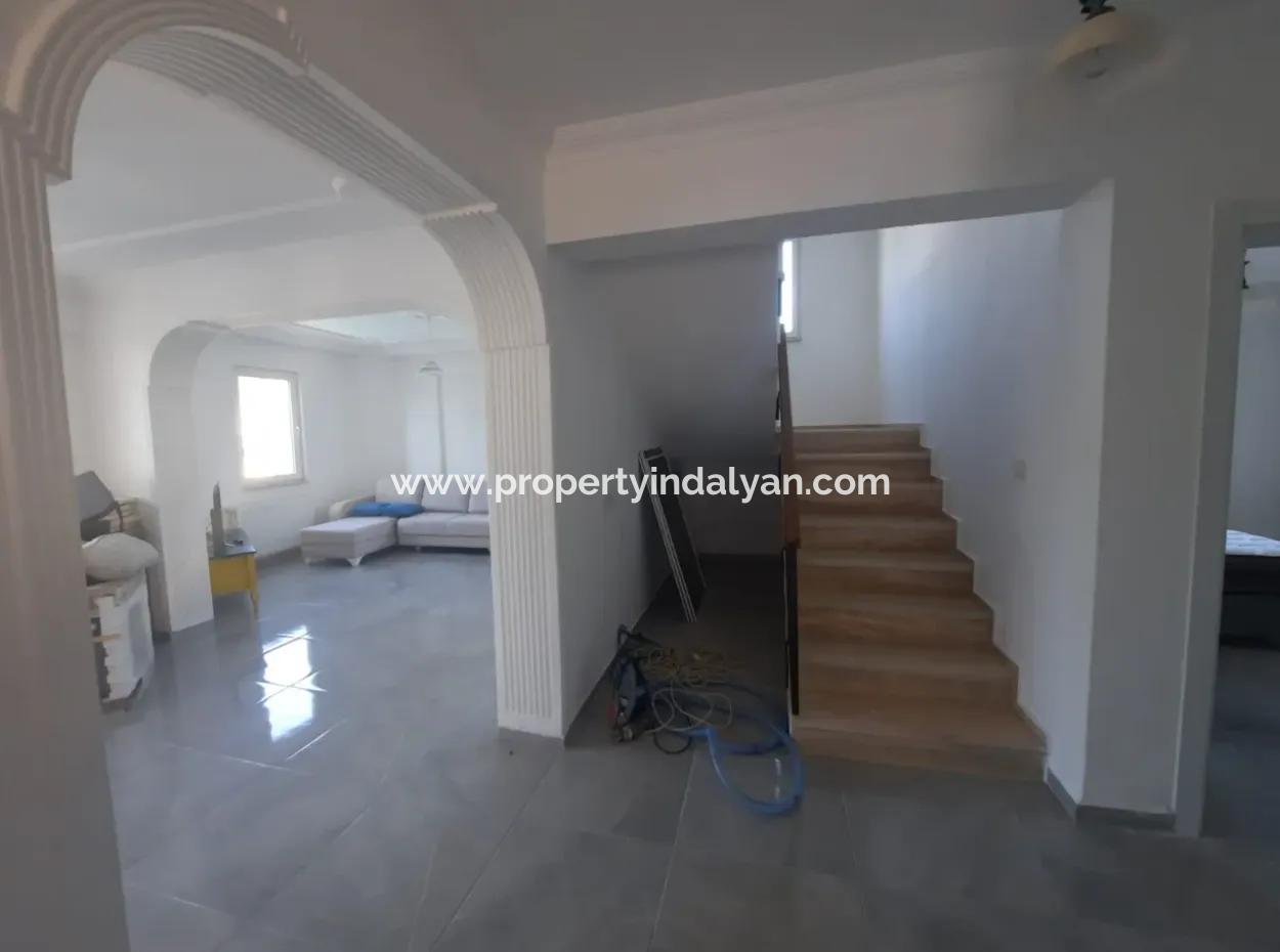 Köyceğizde Close To The Lake Swimming Pool, Furnished, 7 1 Detached Triplex For Rent Until May