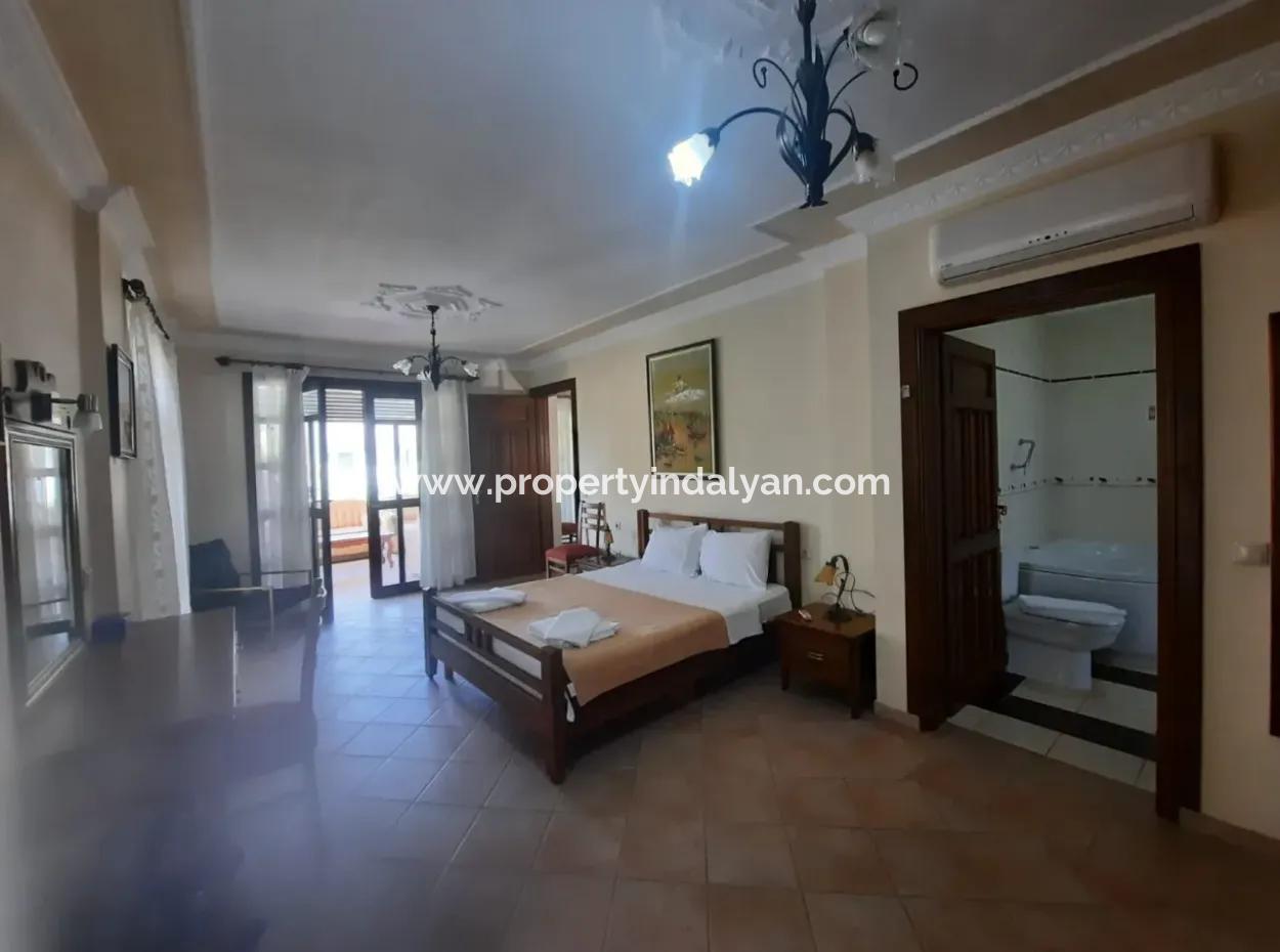 Muğla Ortaca Dalyan Da 280 M2 4 1 Jacuzzi Triplex For Sale