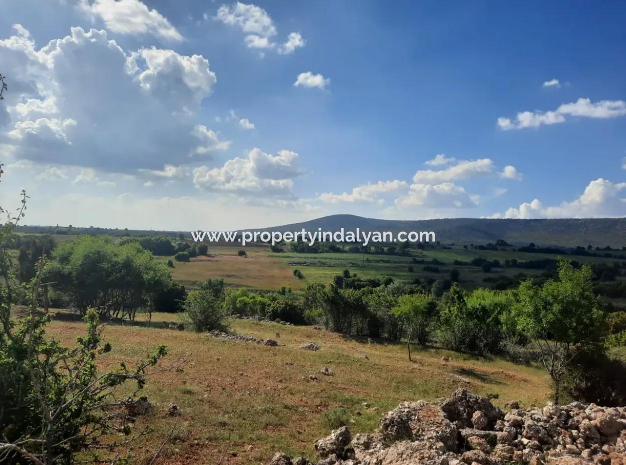 Beyağaç Sazak Ta 3 250 M2 Land Village House And Barn For Sale