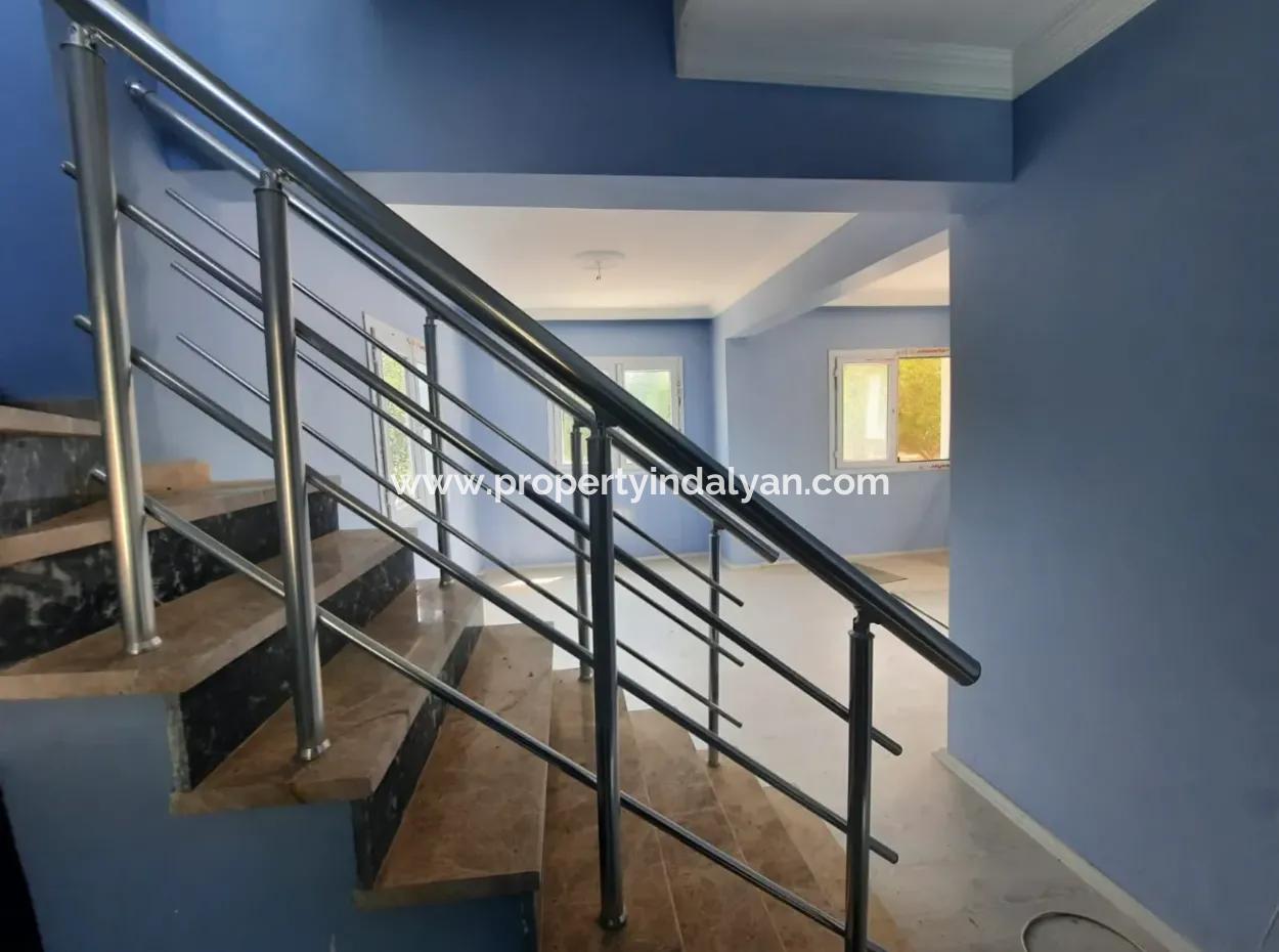 1 570 M2 Land In Köyceğiz Çandır, Muğla, Swimming Pool, Lake View Triplex For Sale