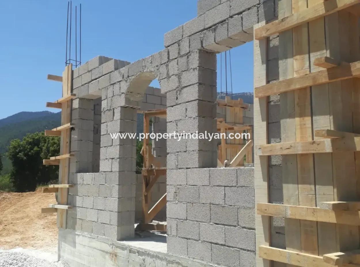 Denizli Acıpayam Ruins 20/40% Zoned 773 M2 Detached Land With Rough Construction For Sale