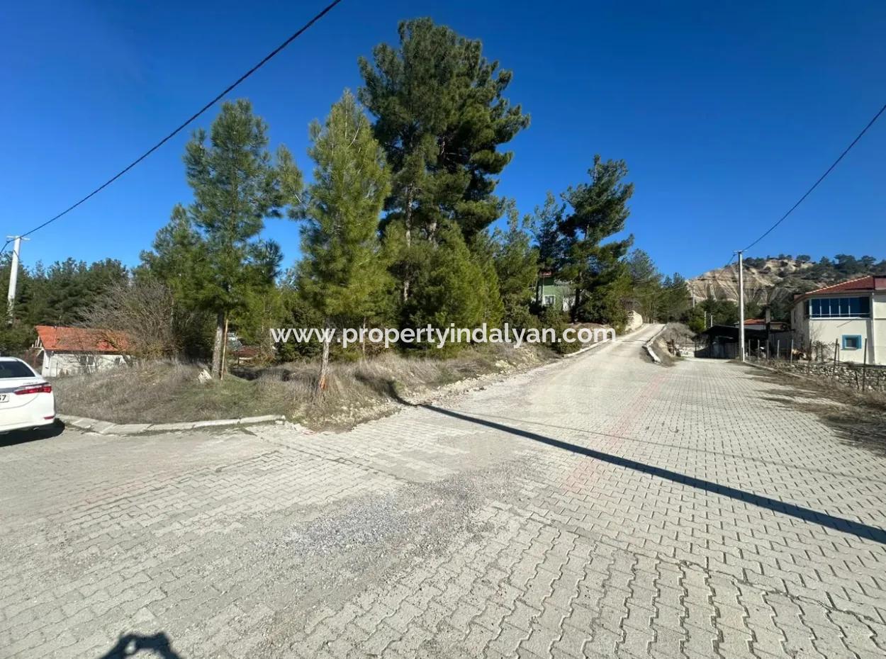 455 M2, 250 M2 Land With Construction Rights For Sale In Acıpayam Kelekçi