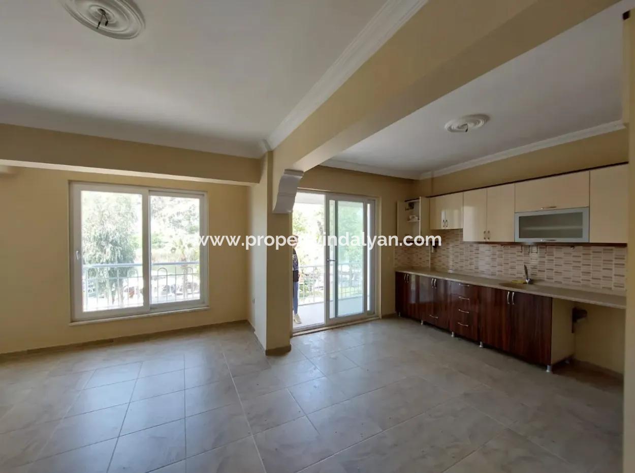 Muğla Dalyanda 2 1 Canal View Apartment For Rent