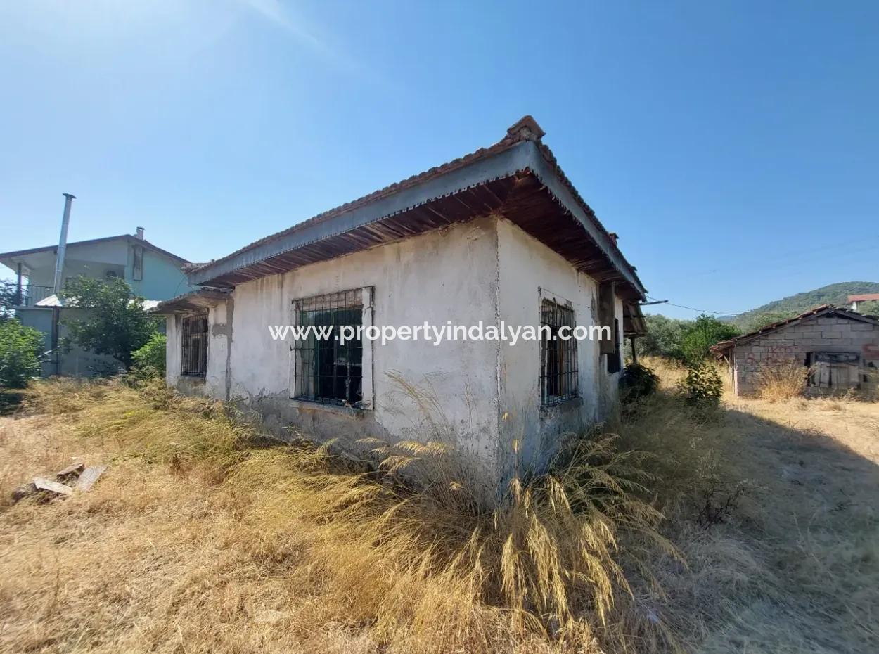 Muğla Ortaca Ekşiliyurt Detached 950 M2 Land Village House And Barn For Sale