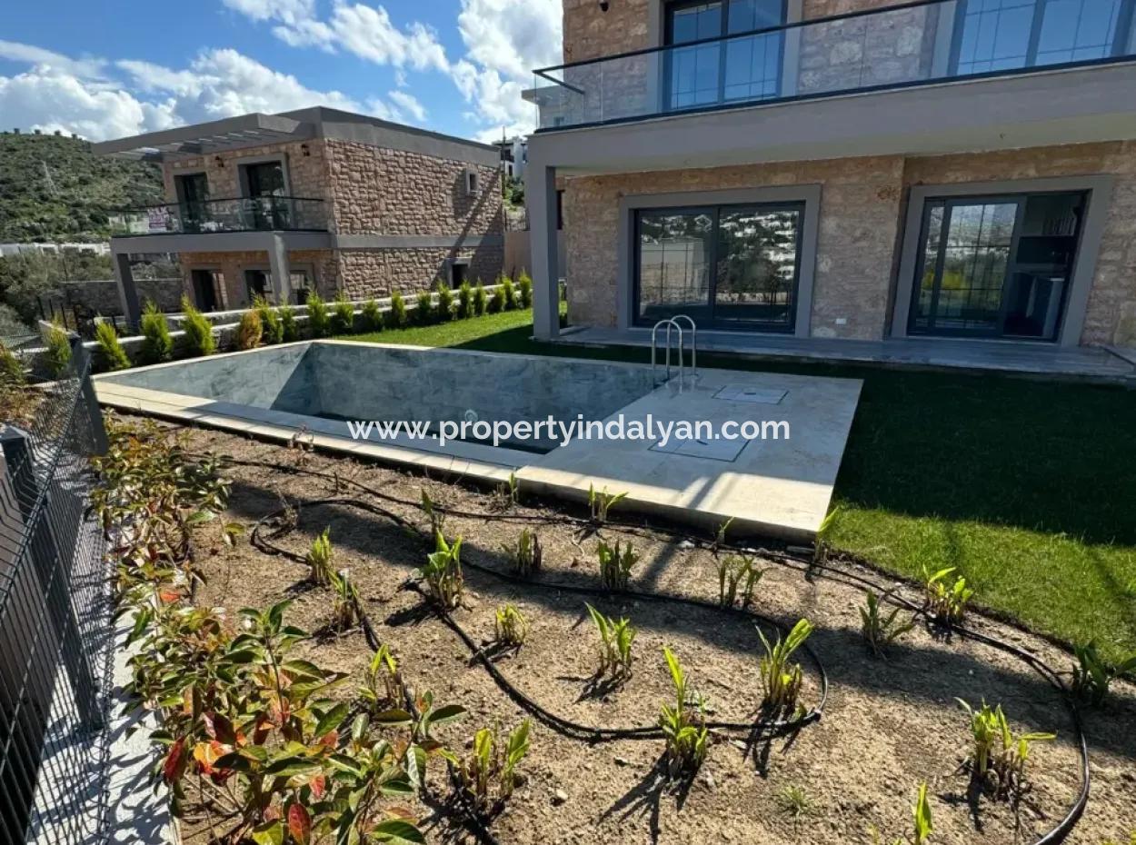 Mugla Bodrum Gundogan Sea View 4 1 Zero Duplex For Sale