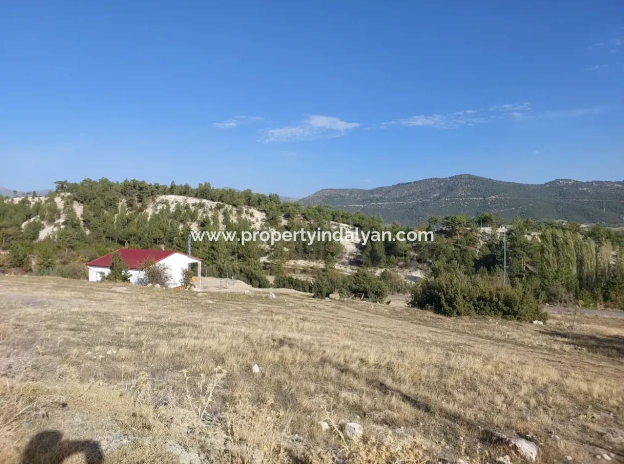 Çamelide Yap Sata Suitable 3 Floors Zoned 700 M2 Land For Sale