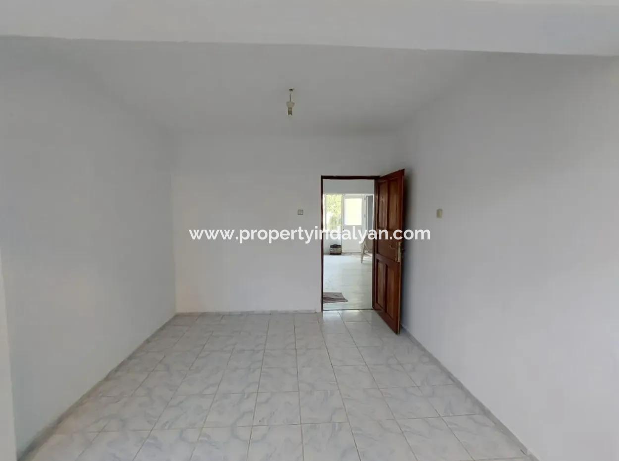 Unfurnished 2 1, 80M2 Apartment For Rent In The Center Of Ortaca Dalyan
