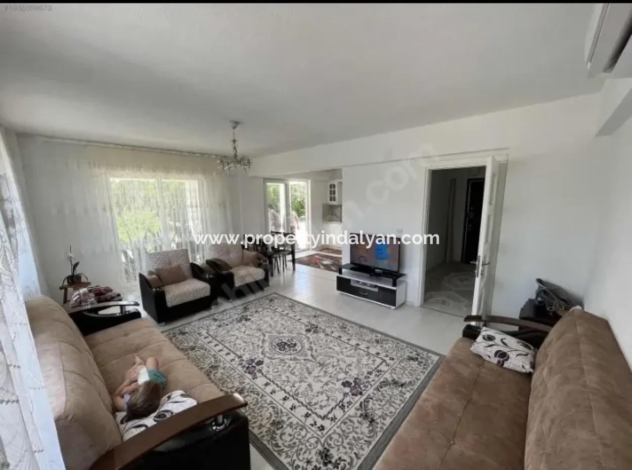 Village House And Greenhouse For Sale On 1200 M2 Land In Köyceğiz Zaferlar