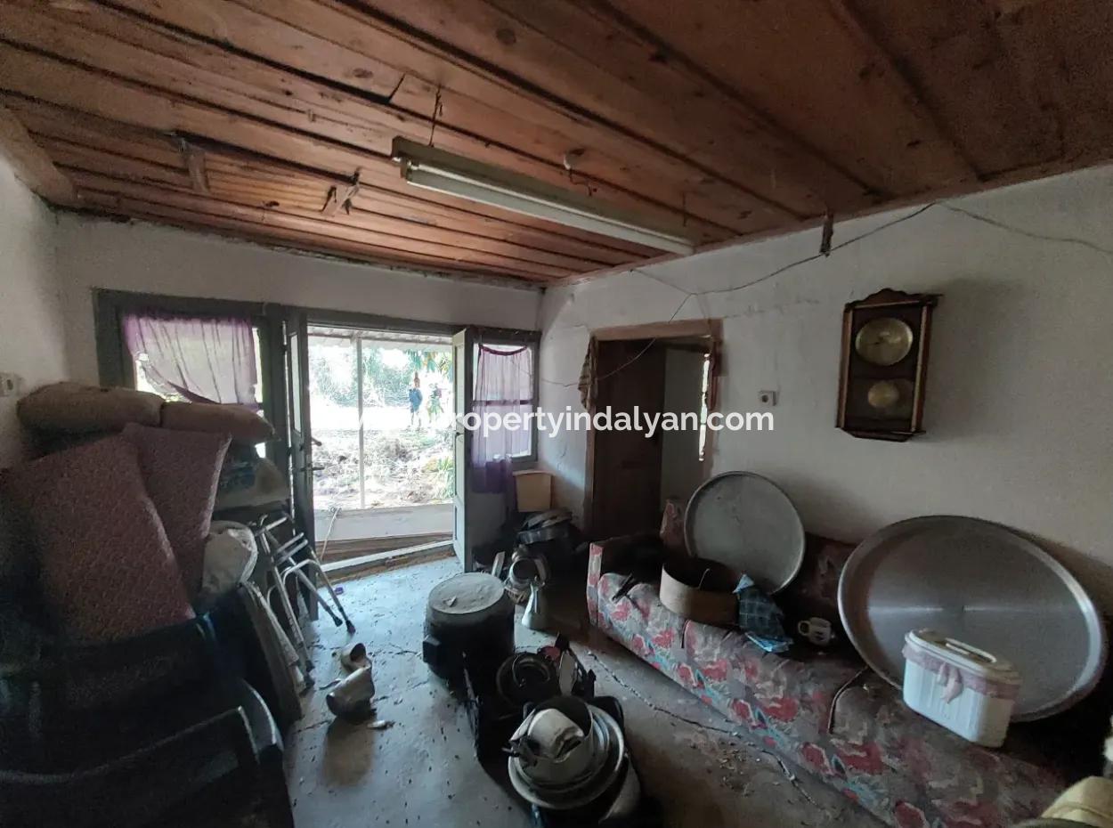 Village House For Sale On A 1.800 M2 Detached Plot In Ortaca Okçular