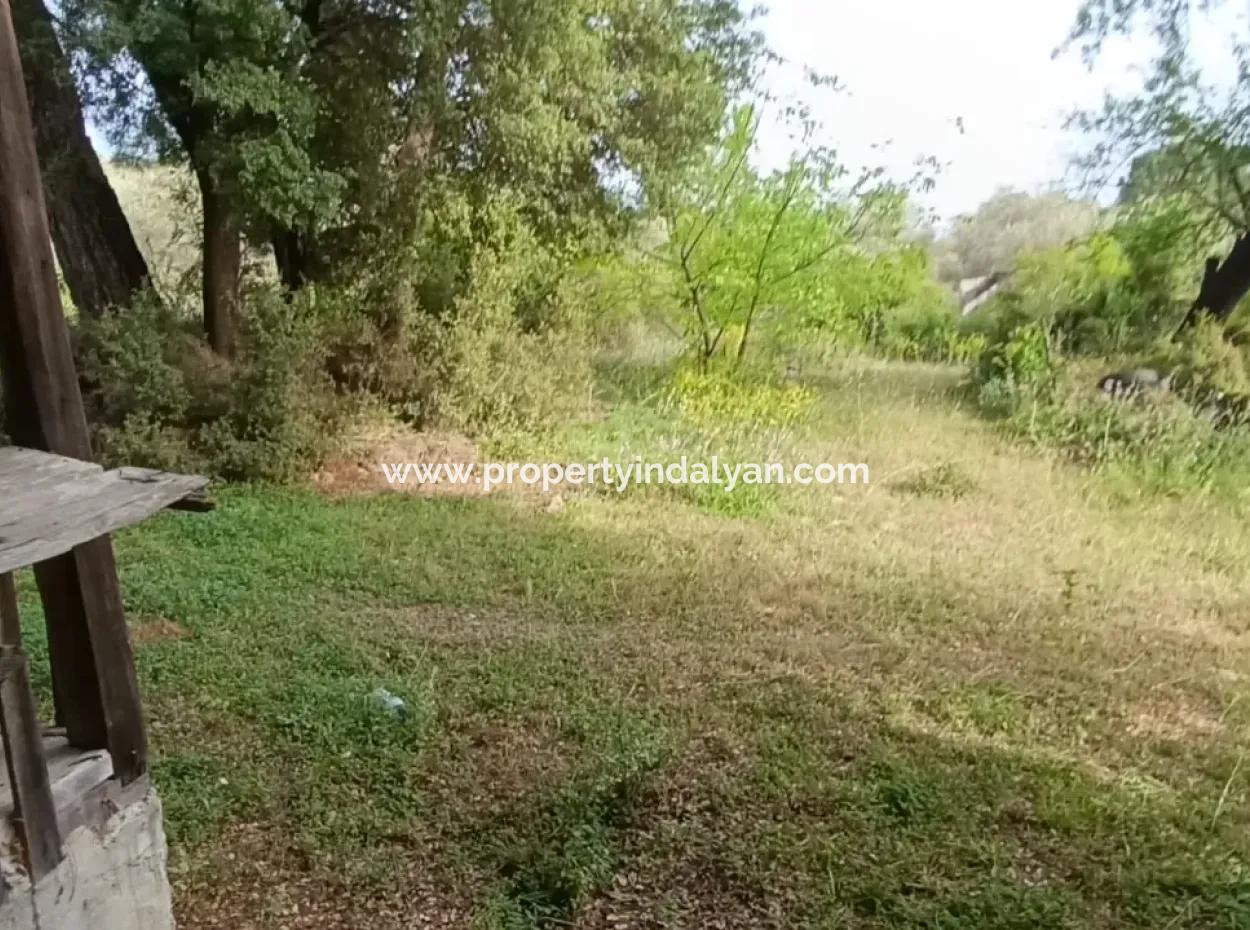 1228 M2 Land And Kargir House For Sale In Muğla Menteşe Yaraş, Village In Village.   