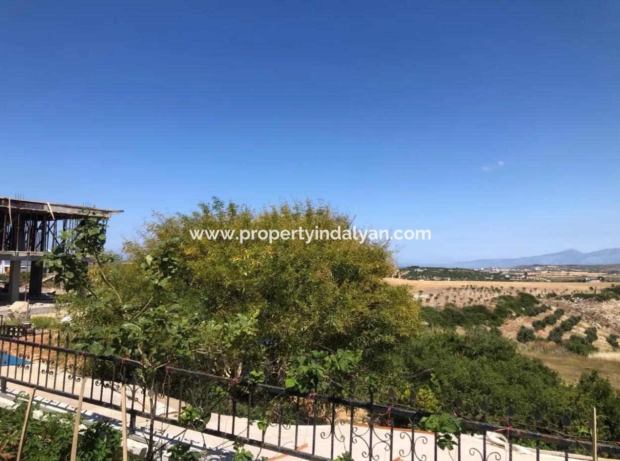 Didim Hisarda, 220 M2, 3 In 1 Duplex With Sea View For Sale Or Clearing With Land